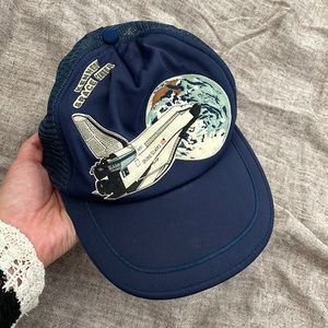Vintage Snapback Mesh Navy Trucker Hat Kennedy Space Station